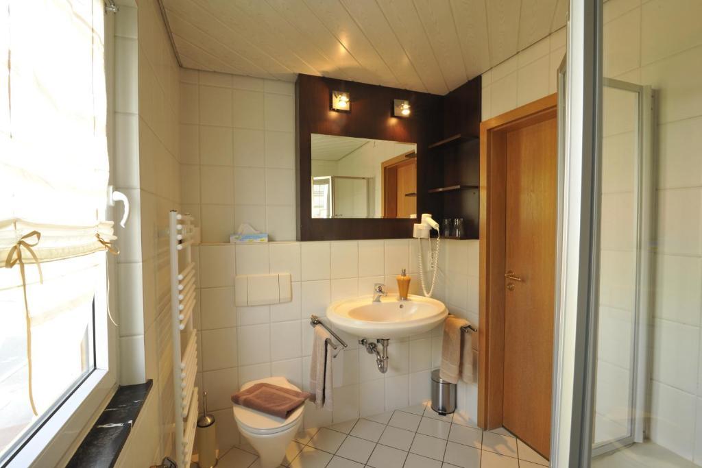 Hotel Dreimaedelhaus Espelkamp-Mittwald Rum bild